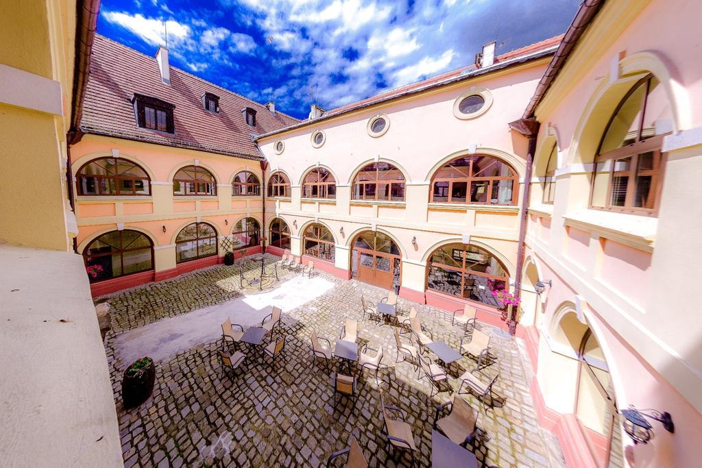 Palac Krobielowice Kąty Wrocławskie Εξωτερικό φωτογραφία