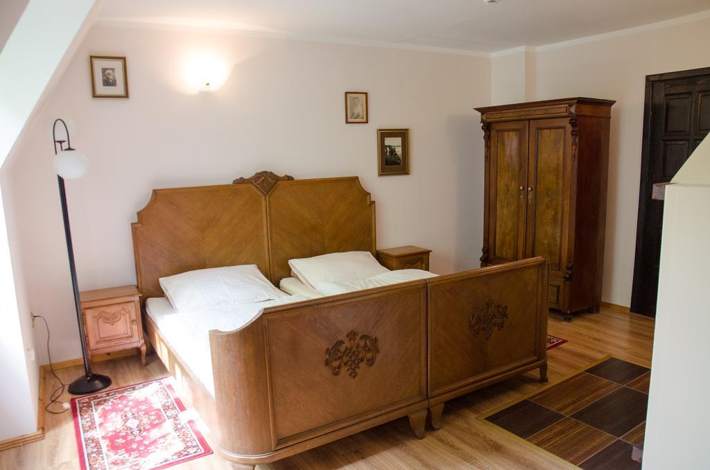 Palac Krobielowice Kąty Wrocławskie Εξωτερικό φωτογραφία