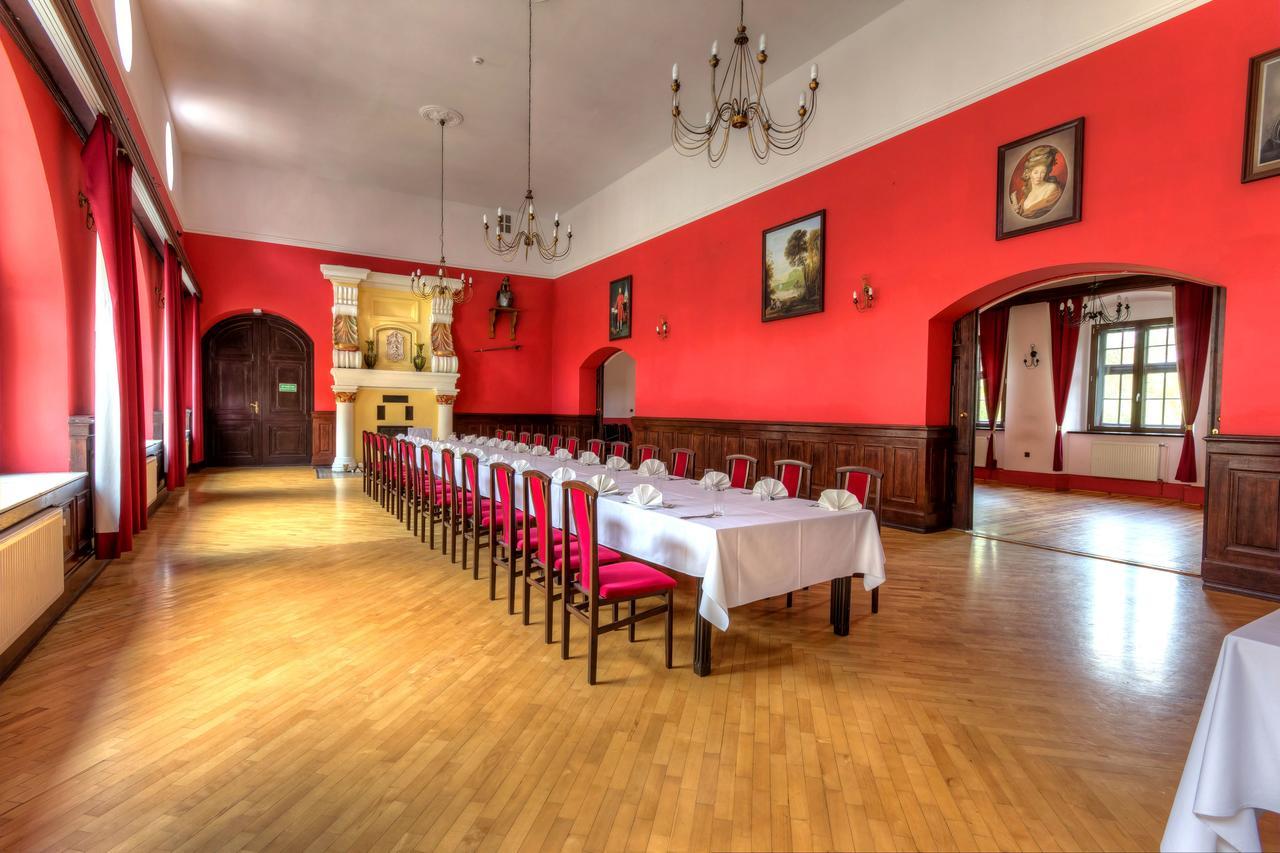 Palac Krobielowice Kąty Wrocławskie Εξωτερικό φωτογραφία